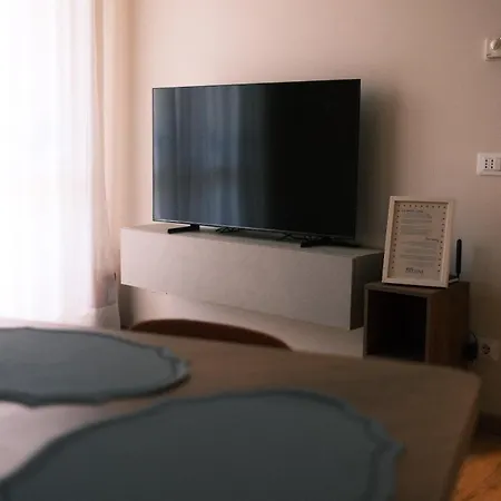 Casa Delfina - Bergamo Appartement *
